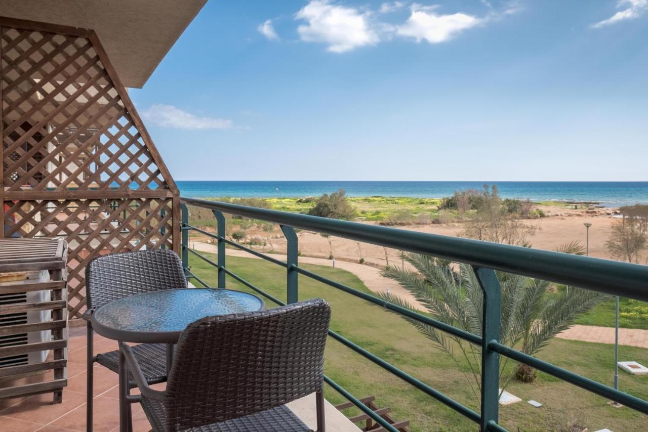 Thalassa Beach Resort & Spa Retreat Vokolidha Exterior foto